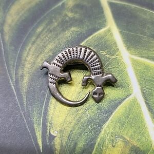 Vintage Sterling Silver Lizard Pin